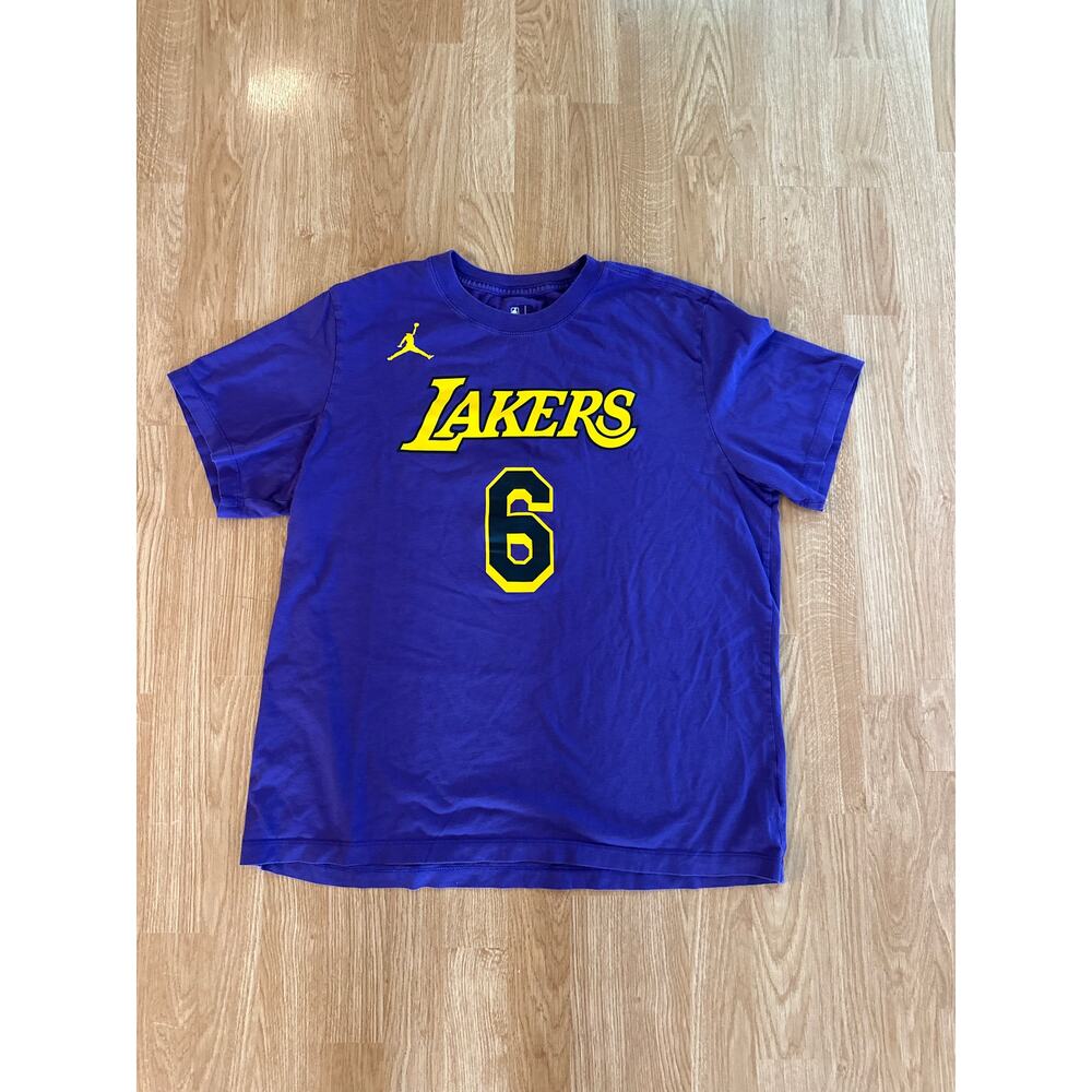Nike Lebron James Lakers #6 Embroidered Signature, Size XL